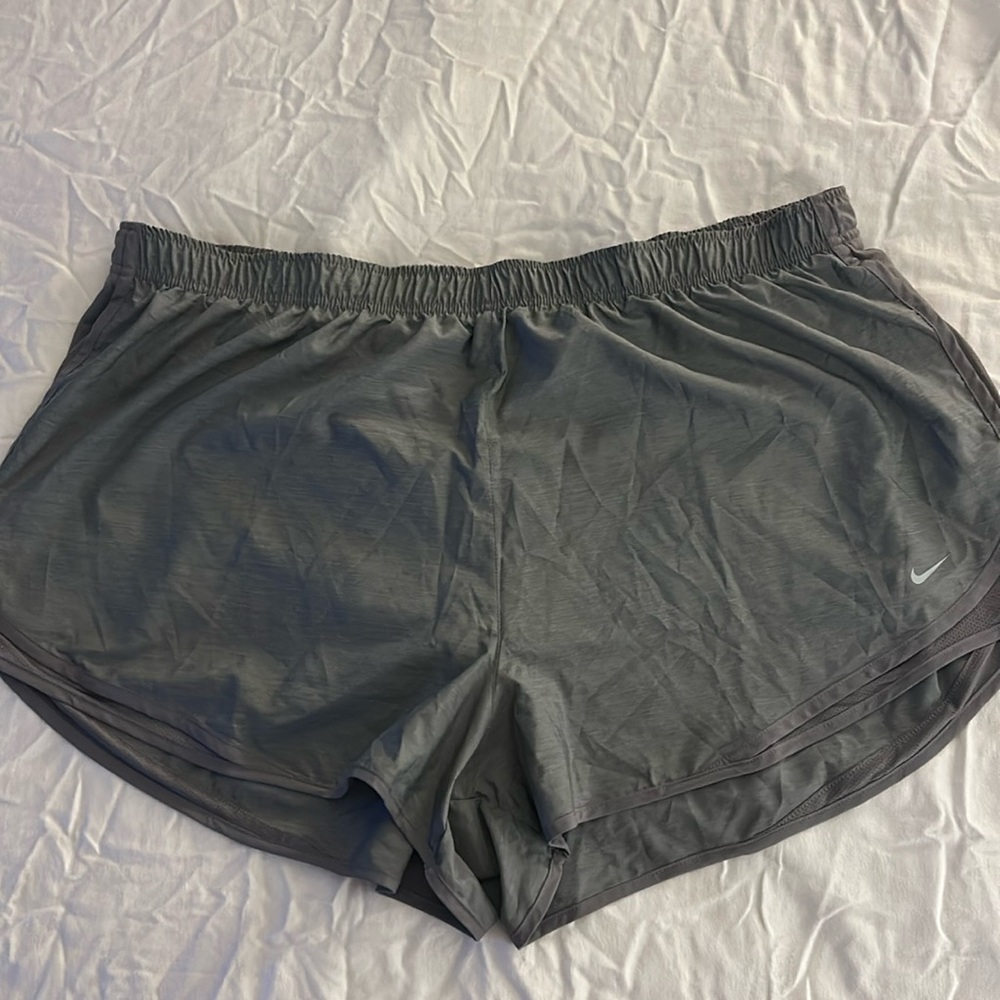 Nike women’s dry fit plus shorts